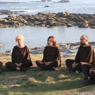 Meditazione per Madre Terra alla Grotta di Merlino