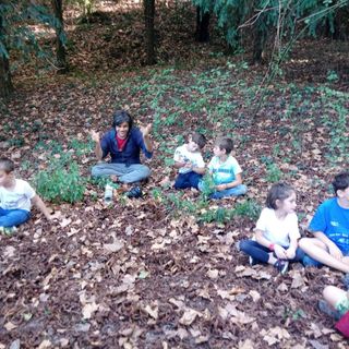 Il maestro Monaca con alcuni dei suoi BimbiSvegli