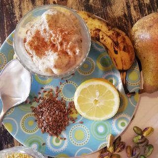 Cosa mangio a colazione? Un consiglio per un dolce e sano risveglio (VIDEO)