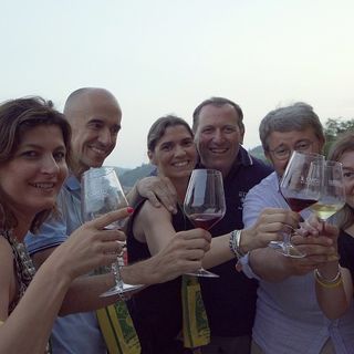 Duemila brindisi nella &quot;notte dolce&quot; di Canelli