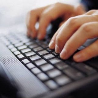 Covid e nuove tecnologie, metà dei piemontesi insoddisfatto della dad ma il 93% promuove le sue competenze digitali