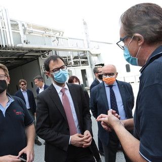 Parte da Inalpi la prima visita del ministro Stefano Patuanelli in provincia di Cuneo [VIDEO]