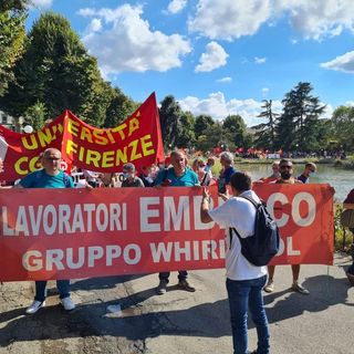 Manifestazione sindacale congiunta dei dipendenti Gkn e Embraco