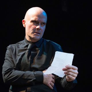Domani la stagione del Teatro Alfieri continua con &quot;Perlasca. Il coraggio di dire no&quot;