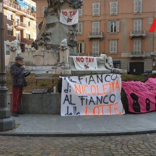 In corso ad Asti il presidio di solidarietà nei confronti di Nicoletta Dosio