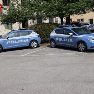 La polizia sequestra beni per 67mila euro accumulati con lo spaccio di droga e attività illecite