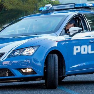 Rubano carte di credito durante un matrimonio. Ricettatori rintracciati dalla Polizia