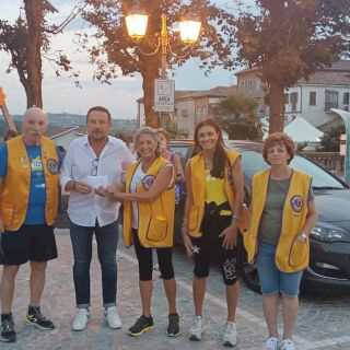 Più di seicento euro per la onlus Anita e i suoi fratelli dal  Lions club Storici, Artisti e Presepisti d’Asti, con la camminata a Montegrosso [FOTO]