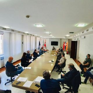 Fase 2 del commercio piemontese: lunedì riaprono i negozi, buone notizie per parrucchieri e ristoratori