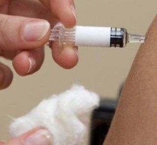 Caos vaccino antinfluenzale: il Piemonte si tutela acquistando oltre un milioni di dosi