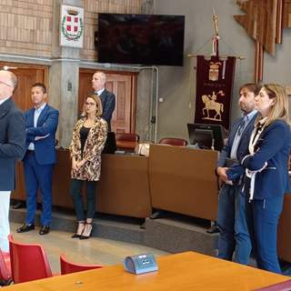 da sinistra: il presidente Maurizio Rasero con i consiglieri provinciali Davide Migliasso, Angelica Corino, Simone Nosenzo, Anna Macchia. Sullo sfondo il Segretario generale della Provincia di Asti Paolo Oreste Morra