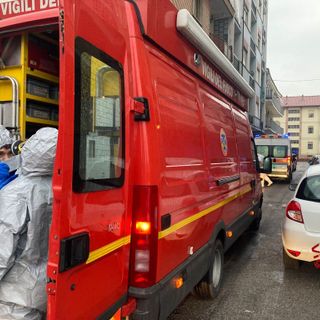 Trasporto paziente Covid. A San Damiano l'ambulanza chiede supporto dei vigili del fuoco