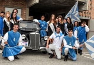 Sbandieratori e musici di Montechiaro, animano la fiera regionale del tartufo a Montiglio