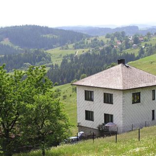 Scuole di montagna, la Regione rinnova i contributi per mantenere le aule aperte
