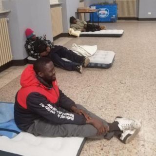 Sgombero corso Casale, la denuncia del Coordinamento Asti Est: &quot;In 10 alla Parrocchia San Domenico, non sapevano dove andare&quot;