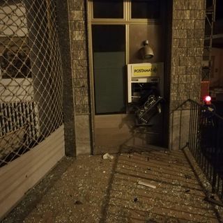 Ancora uno sportello Postamat preso di mira. Fatto saltare stanotte il punto di Calliano