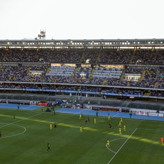Casteddu contro la Vecchia Stella del Sud: Cagliari – Bari per un posto in Serie A