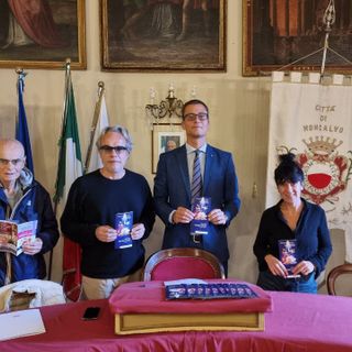 Da sinistra Beppe Prosio (curatore della stagione dialettale), Mario Nosengo (associazione Arte &amp; Tecnica), Andrea Giroldo (vicesindaco di Moncalvo) e Nadia Macis (Piemonte dal Vivo)