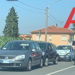 Tamponamento in corso Alessandria, all'altezza di Quarto: possibili rallentamenti