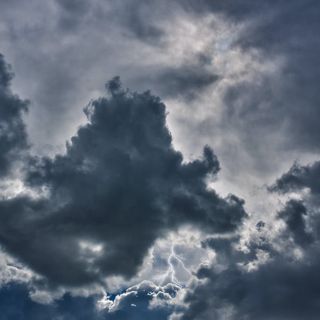 Maltempo, dopo le forti piogge preoccupa la tenuta di un parcheggio a Costigliole, ma il sindaca rassicura