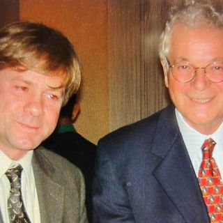 Tony May con 'Sandrino Tartufi' (Foto Facebook)