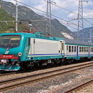 Un treno regionale