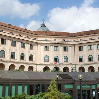 In libertà la 50enne braidese accusata di aver avvelenato il marito