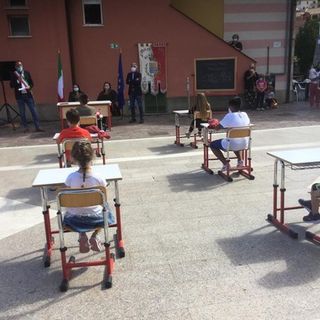 Test sierologico Covid per insegnanti e personale scuola: lunedì scatta lo screening