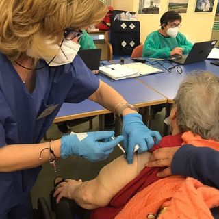 Quarta dose per over 80 e anziani in Rsa, Cirio promette: &quot;Vaccineremo tutti entro il 31 maggio&quot; (VIDEO)