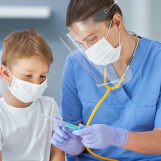 Vaccinazioni pediatriche: la Regione scrive ai genitori di bambini tra i 5 e gli 11 anni