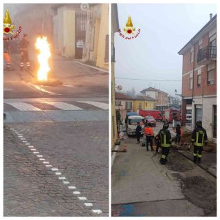 Rottura di una tubazione del gas metano a Monale e successivo incendio. Al lavoro i vigili del fuoco