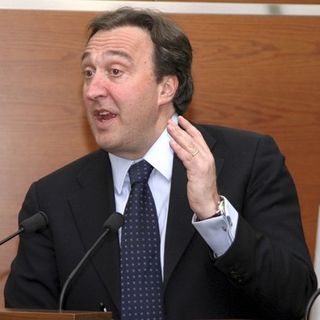 Gianni Vernetti presenta ad Asti il suo libro 'Dissidenti'. Incontro con donne e uomini che lottano contro i regimi