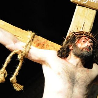 Oggi Venerdì Santo, la Via Crucis alle 21 con il vescovo di Asti Marco Prastaro Oggi Venerdì Santo, la Via Crucis alle 21 con il vescovo di Asti Marco Prastaro