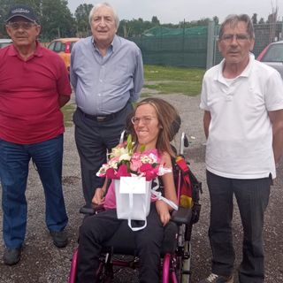 L'assessore Eleonora Zollo con i rappresentati degli orti