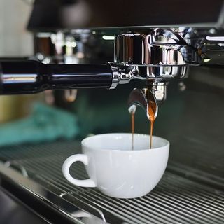 Caffè sempre più caro: anche nell'Astigiano prezzi lievitati per la tazzina