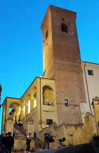 Il castello di Cisterna