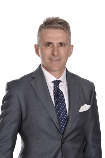 Chirurgia estetica: gli interventi da pianificare nei mesi invernali Chirurgia estetica: gli interventi da pianificare nei mesi invernali