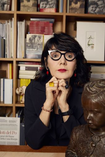 Elisabetta Sgarbi Elisabetta Sgarbi