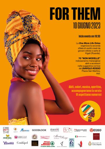 Ad Asti una sfilata di moda etnica a favore delle popolazioni colpite dall'alluvione in Romagna