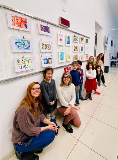 Allo Spazio Verticale della Biblioteca Astense le opere targate Piccola Scuola Montessori