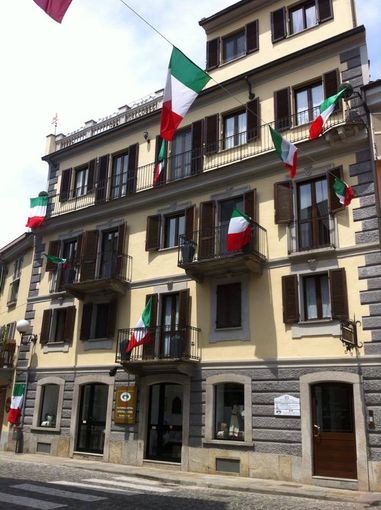 “La fabbrica dell’oro riparte dall’arte” per accogliere all’insegna della bellezza i primi turisti post lockdown