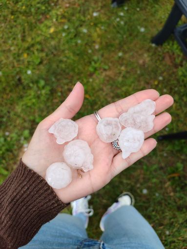 Grandine ad Agliano (ph. Dati Meteo Asti)