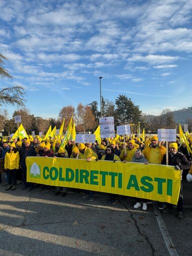 La delegazione astigiana scesa in piazza
