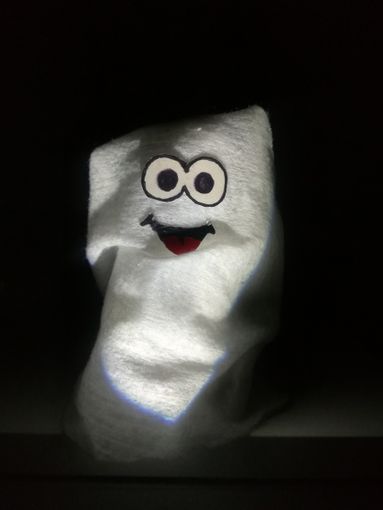 &quot;Storie dall'alveare&quot;, una favola al giorno per i vostri bambini. Oggi &quot;Il fantasma da guardia&quot;