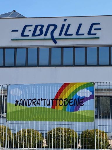 Il ringraziamento della Croce Verde nicese alla Ebrille per il sostegno nella lotta al Covid-19 Il ringraziamento della Croce Verde nicese alla Ebrille per il sostegno nella lotta al Covid-19