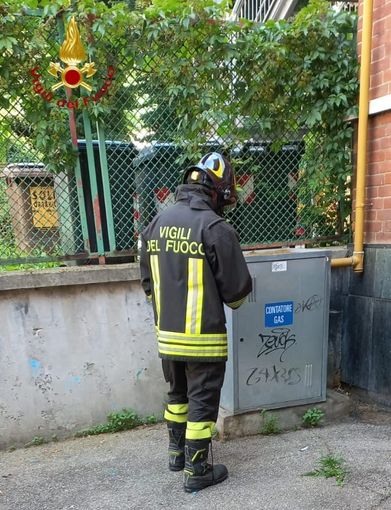 Fuga di gas questa mattina vicino alla scuola Cagni di Asti Fuga di gas questa mattina vicino alla scuola Cagni di Asti