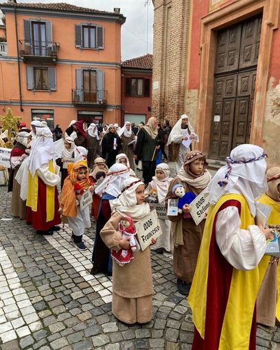 Foto Oro Incenso e Mirra . Presepi nel Monferrato