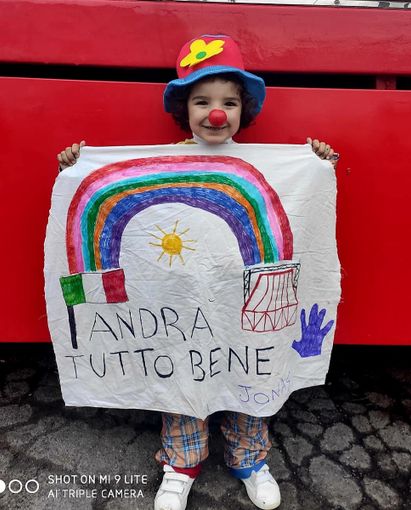 Per il giorno della Befana arrivano i burattini online del Circo delle Stelle Per il giorno della Befana arrivano i burattini online del Circo delle Stelle