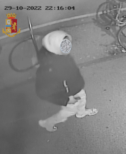 È residente nell'Astigiano il 17enne accusato di aver stuprato una ragazza nel campus di Torino È residente nell'Astigiano il 17enne accusato di aver stuprato una ragazza nel campus di Torino