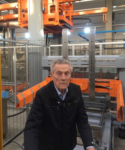 È morto Aldo Santero, 90 anni, uno dei fratelli che hanno fatto grande il marchio vitivinicolo di Santo Stefano Belbo (Cuneo) È morto Aldo Santero, 90 anni, uno dei fratelli che hanno fatto grande il marchio vitivinicolo di Santo Stefano Belbo (Cuneo)